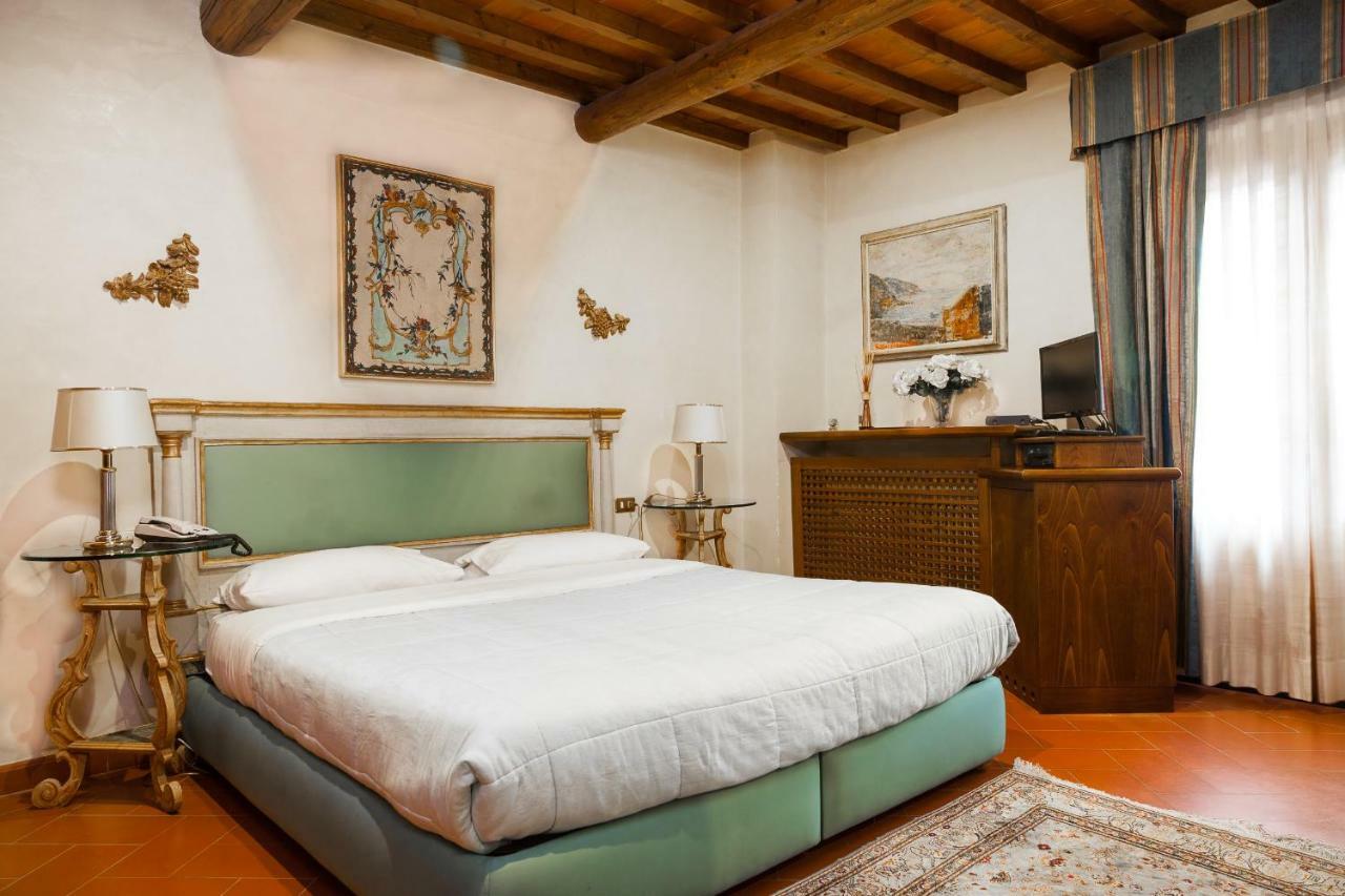Bed and Breakfast Tenuta Le Viste Скандіччі Екстер'єр фото